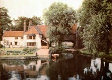 pulls ferry 2